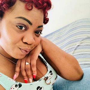 Meet your Posher, Keisha